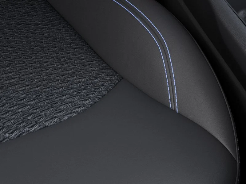 New 2026 Diamond Black Crystal Pearl-Coat Exterior Paint Jeep Latitude image 20
