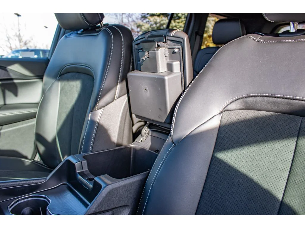 New 2025 Velvet Red Pearlcoat Jeep Altitude X image 35