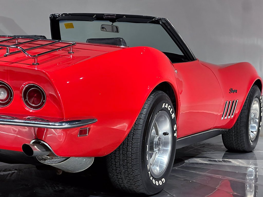 Used 1969 Red Chevrolet  image 27