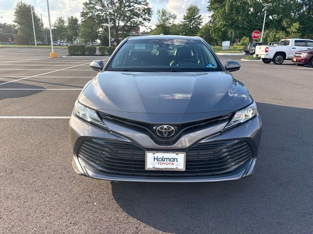 Used 2018 Gray Toyota LE image 2