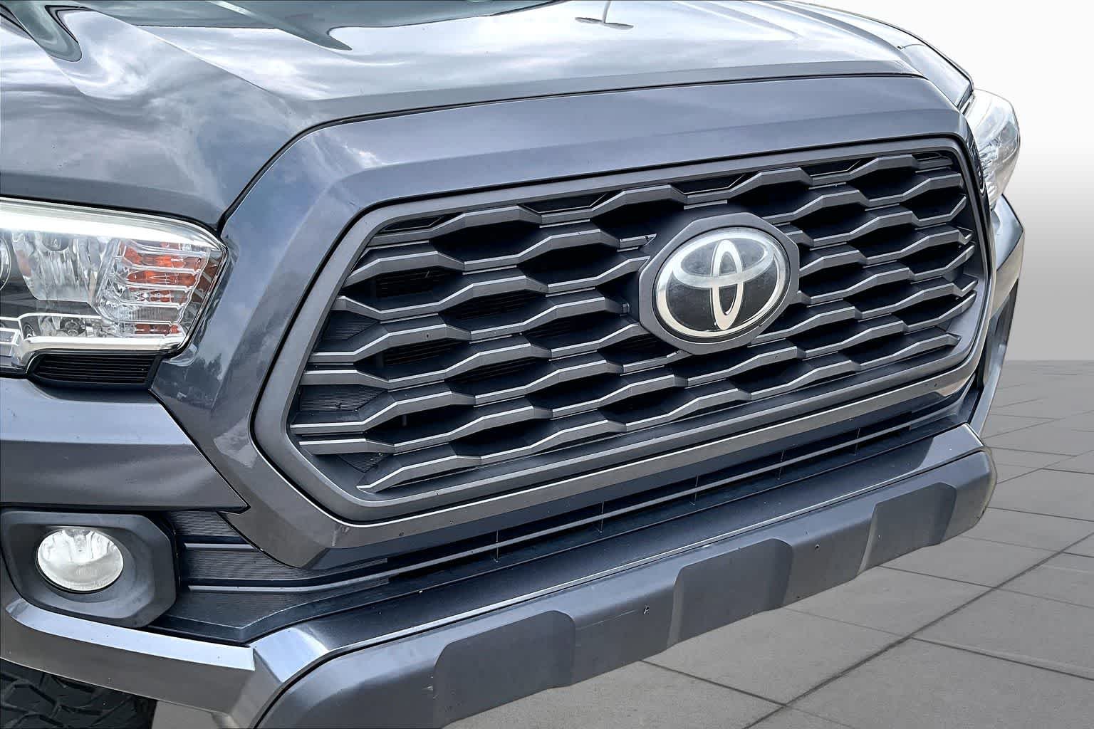 Used 2020 Magnetic Gray Metallic Toyota TRD Off Road image 36