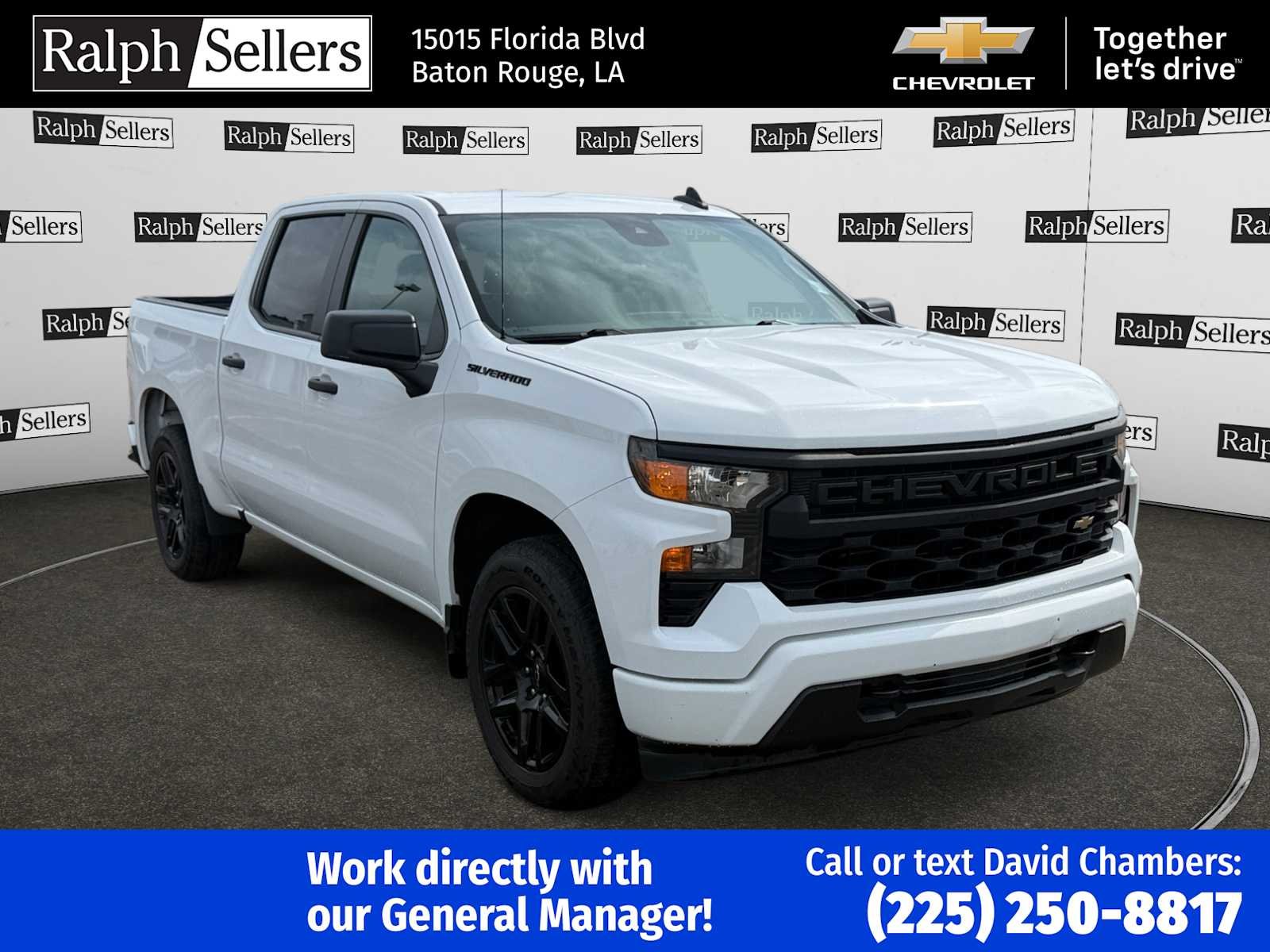 Used 2022 Summit White Chevrolet Custom image 1