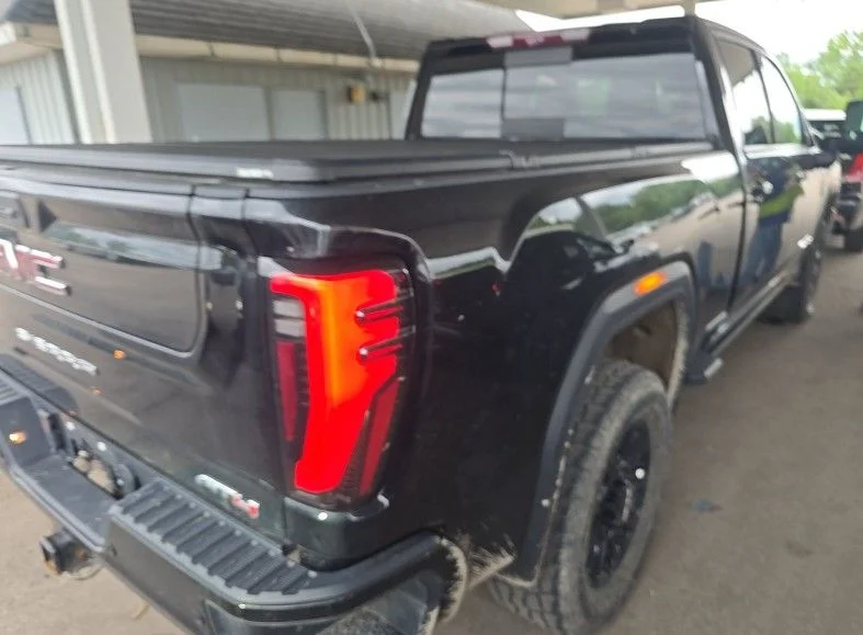 Used 2024 GMC Sierra 2500HD AT4 with VIN 1GT49PEYXRF177017 for sale in Kansas City