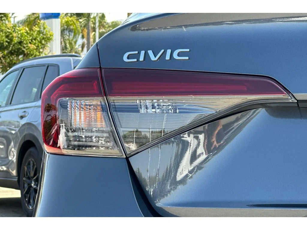 Certified Used 2026 Meteorite Gray Metallic Honda LX image 46
