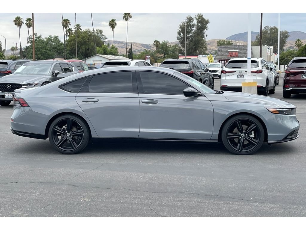 Used 2024 Urban Gray Pearl Honda Sport-L image 7