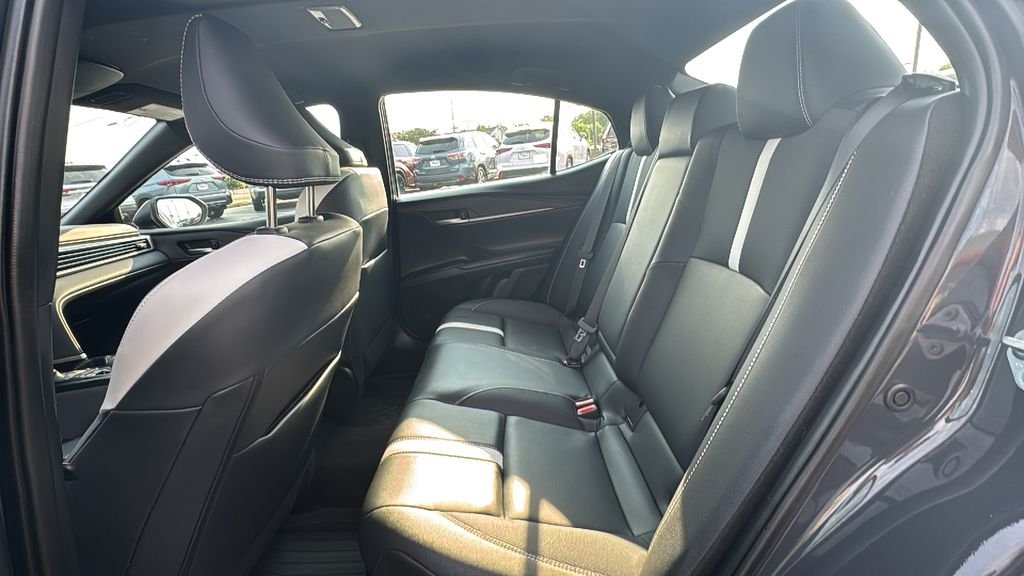 Used 2025 Underground Toyota SE image 24