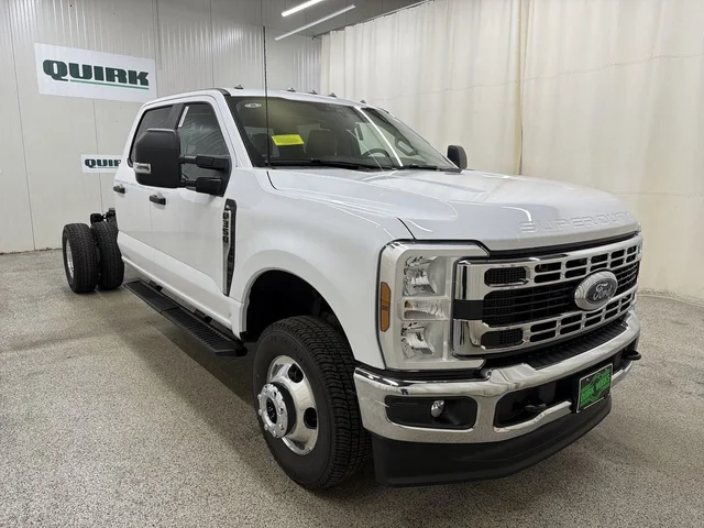 2026 Ford Super Duty F-350 DRW F-350® XL