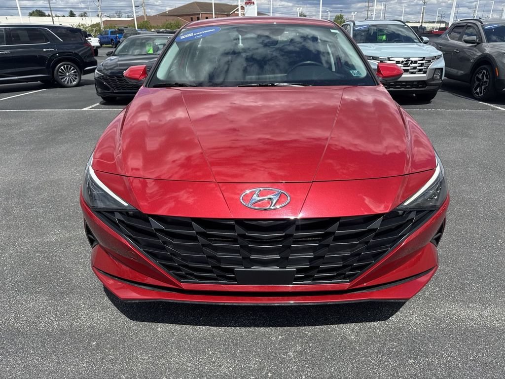 Certified Used 2023 Red Hyundai SEL image 3