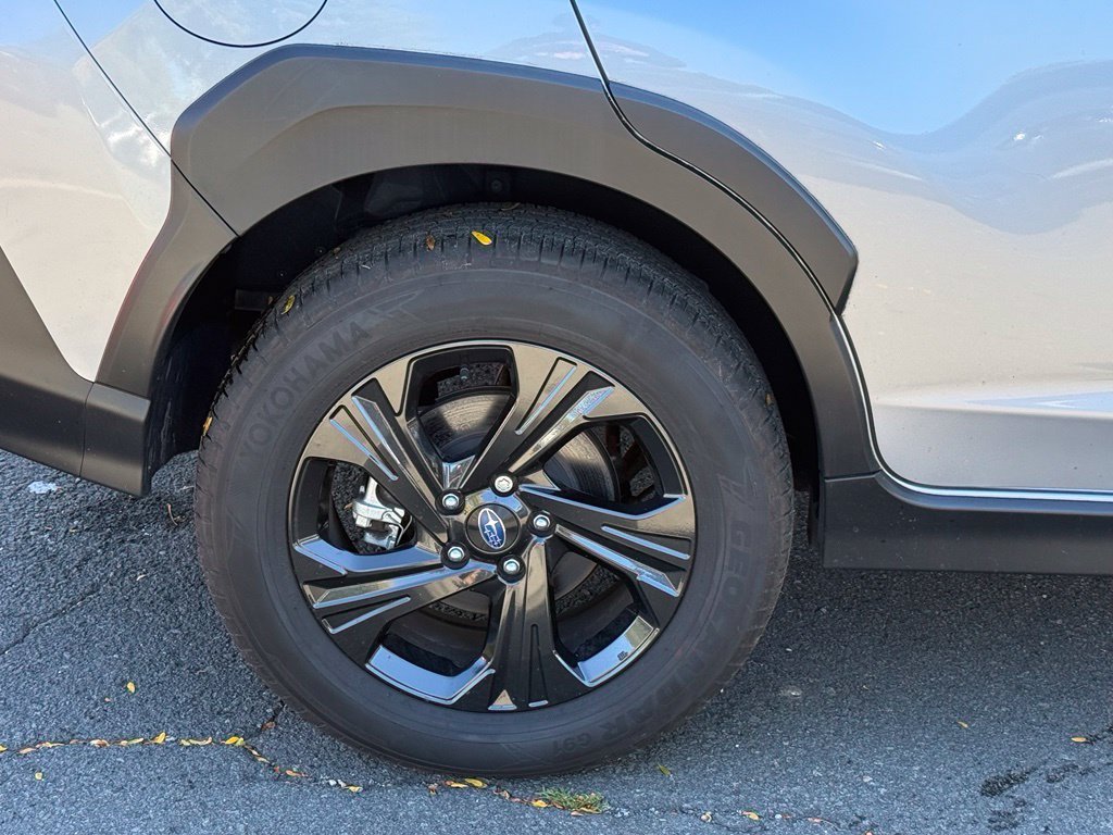 Used 2024 Ice Silver Metallic Subaru Base image 7