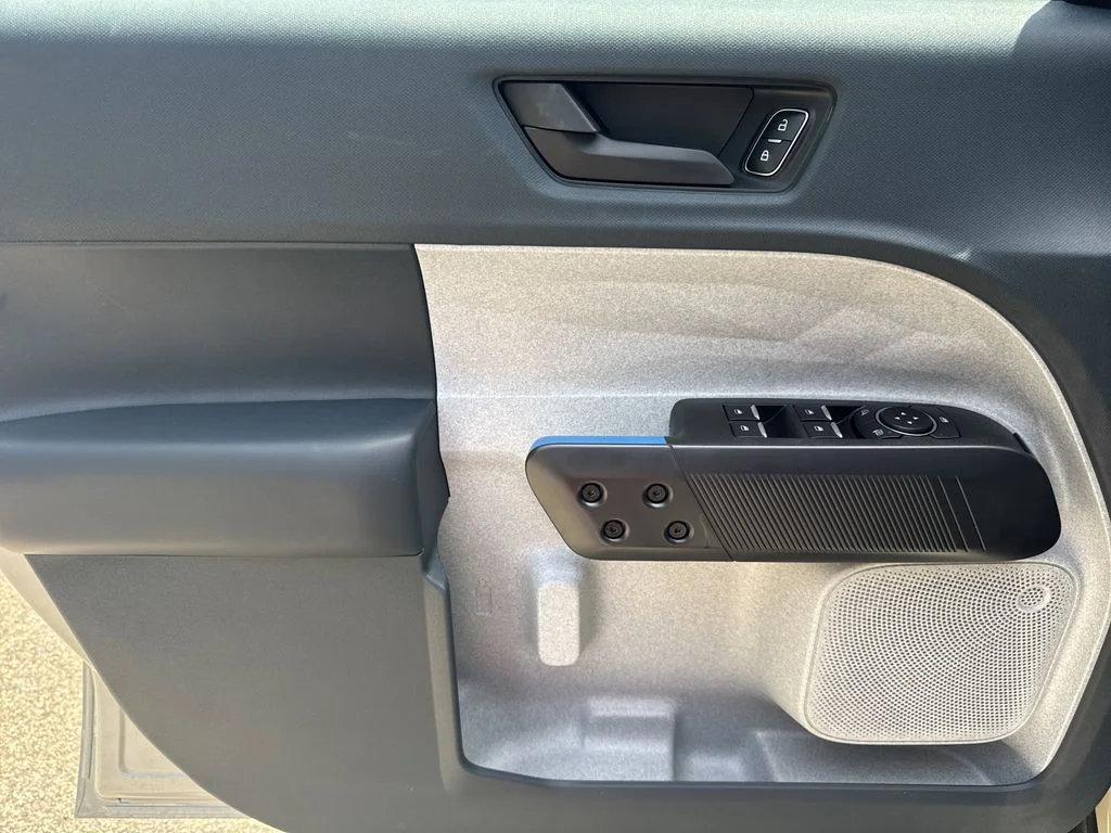 New 2025 Desert Sand Ford XLT image 10