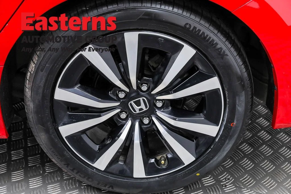 Used 2022 Red Honda EX image 29