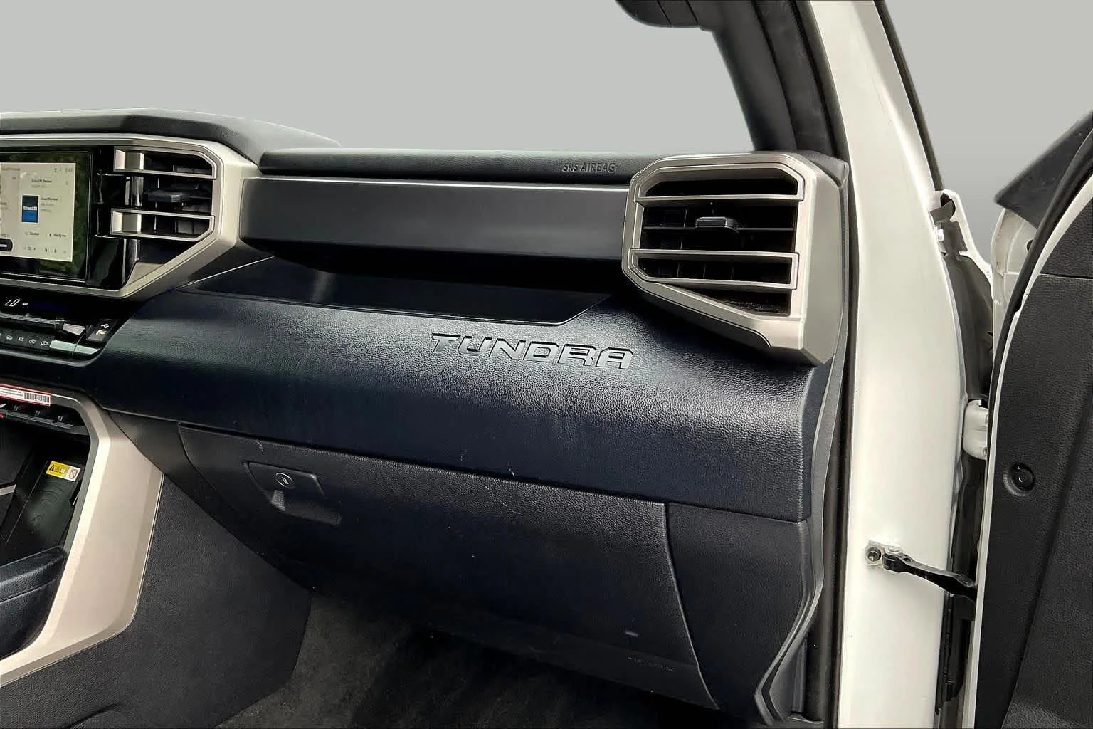 Used 2025 Ice Cap Toyota SR5 image 35