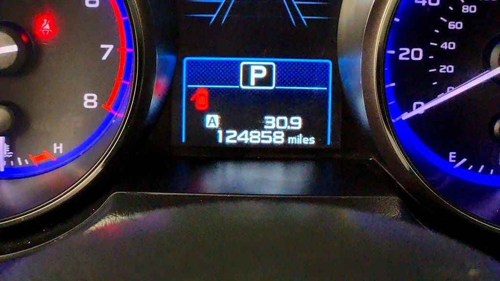 Used 2018 Wilderness Green Metallic Subaru 2.5i Limited w/ EyeSight & Navigation Package image 16