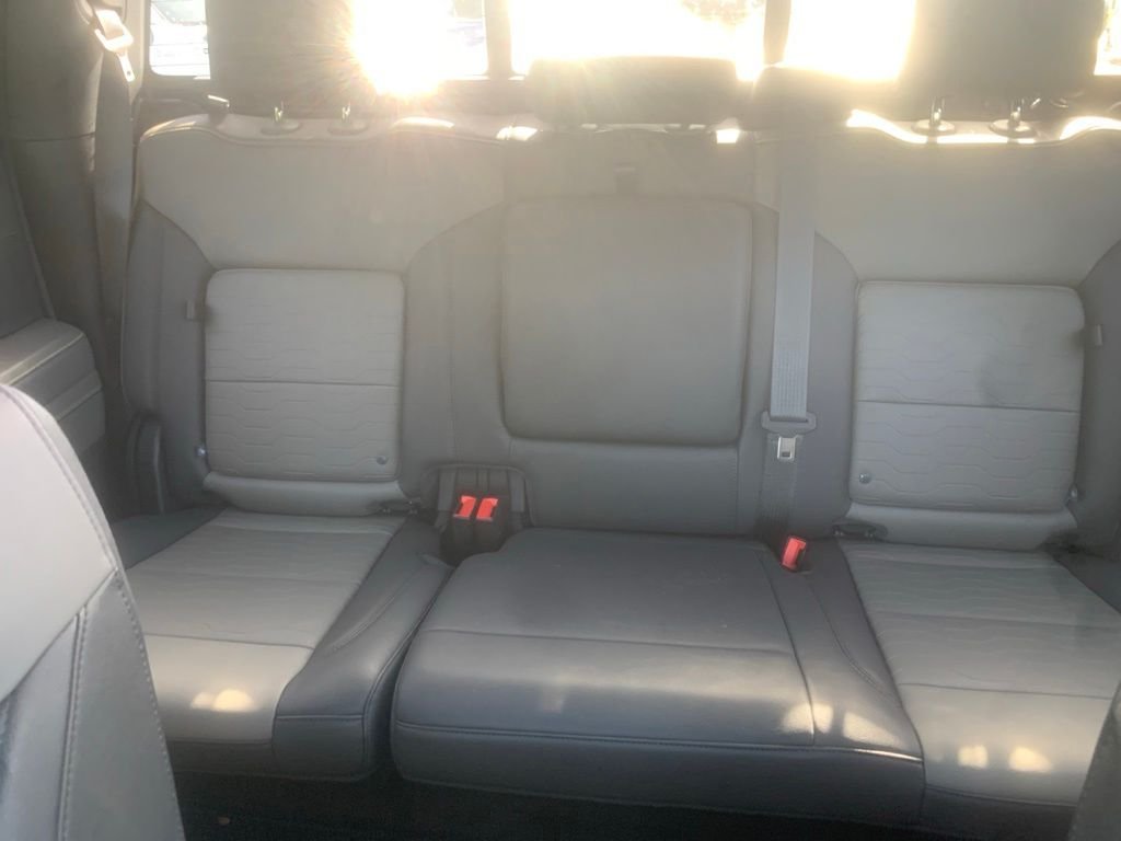 Used 2022 Black Chevrolet ZR2 image 31