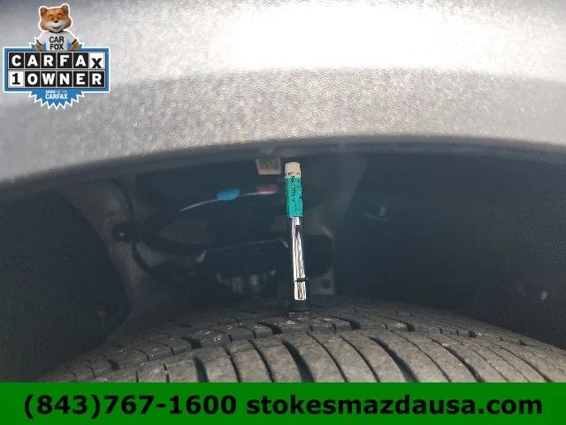 Used 2020 White Kia SX image 25