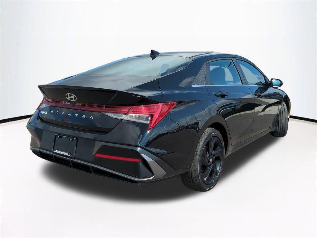 New 2026 Black Hyundai SEL Sport Premium image 5