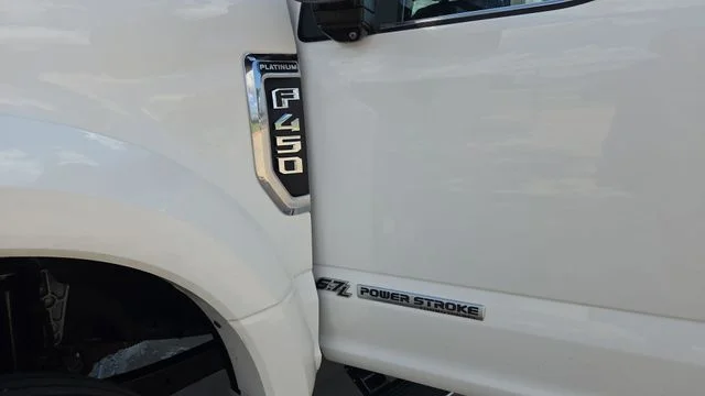 Used 2020 White Ford Platinum image 33