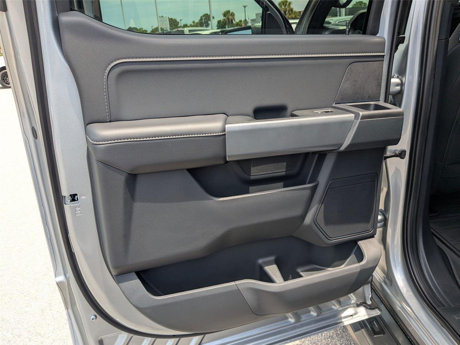 New 2026 Iconic Silver Metallic Ford XLT image 22