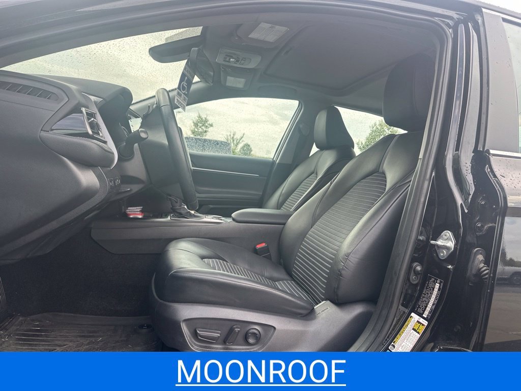 Used 2022 Black Toyota SE image 5