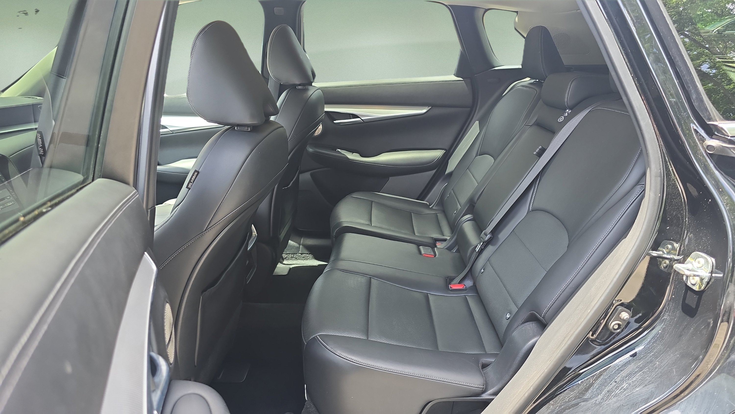 Used 2022 Black INFINITI ESSENTIAL AWD image 26