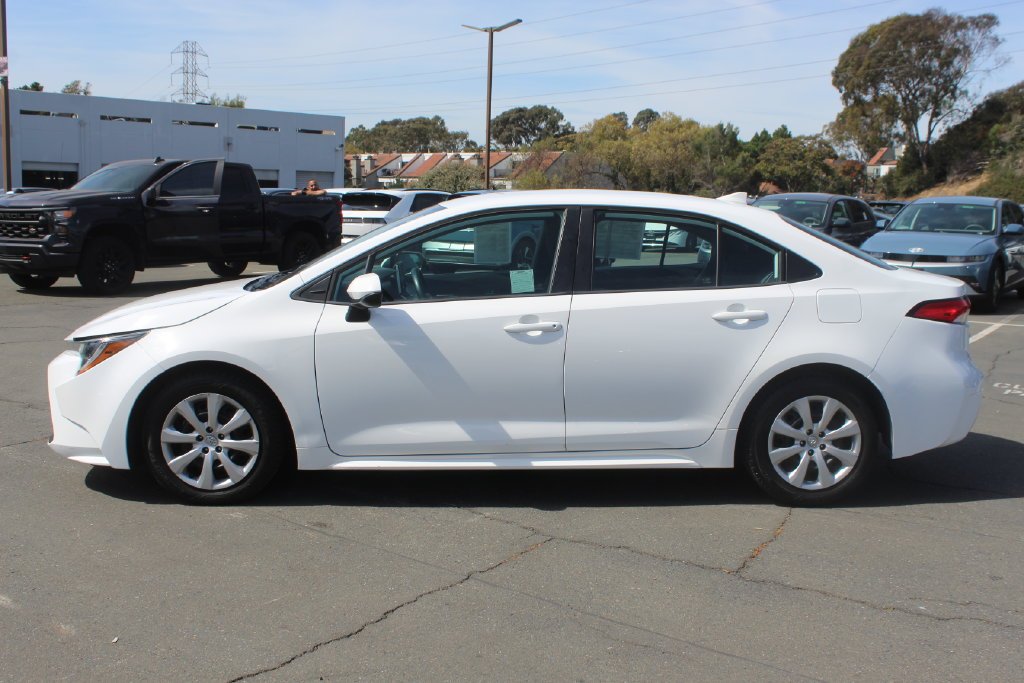 Used 2020 Toyota Corolla LE with VIN 5YFEPRAE3LP112043 for sale in Richmond, CA