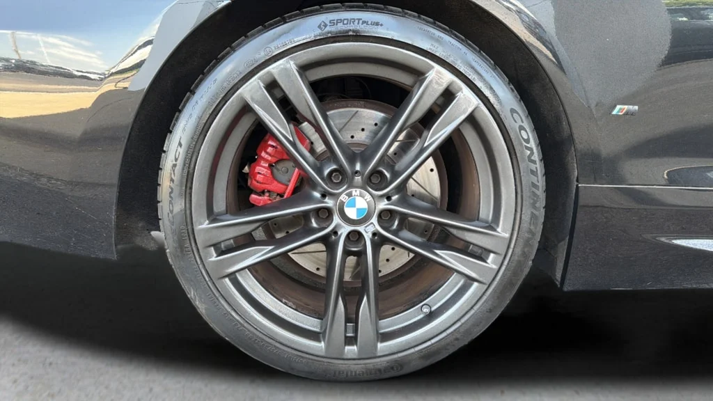 Used 2016 Black Sapphire Metallic BMW  image 24