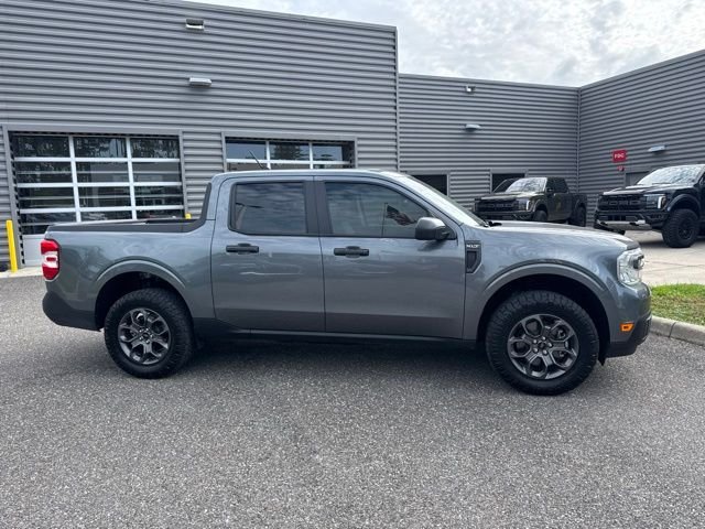 Certified Used 2024 Gray Metallic Ford XLT image 3
