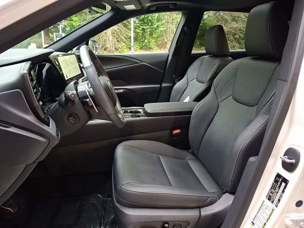 Used 2024 White Lexus 350 Premium Plus image 13