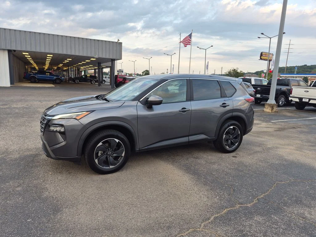 Used 2024 Gun Metallic Nissan SV image 8
