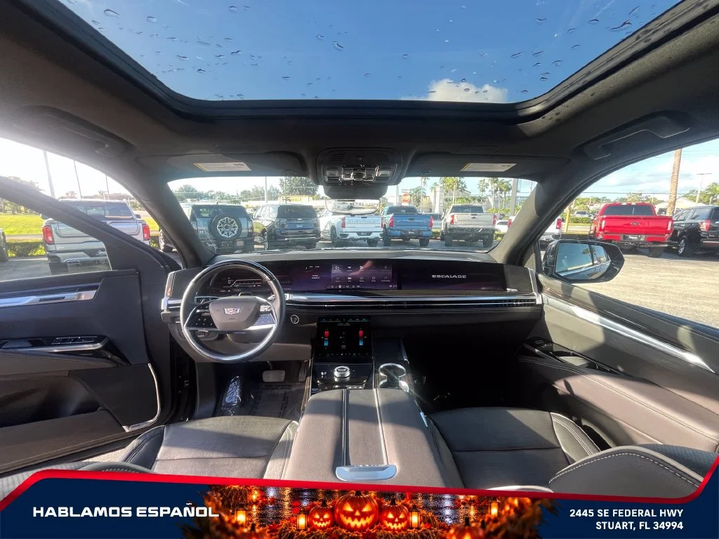 Used 2025 Black Raven Cadillac Premium Luxury image 34