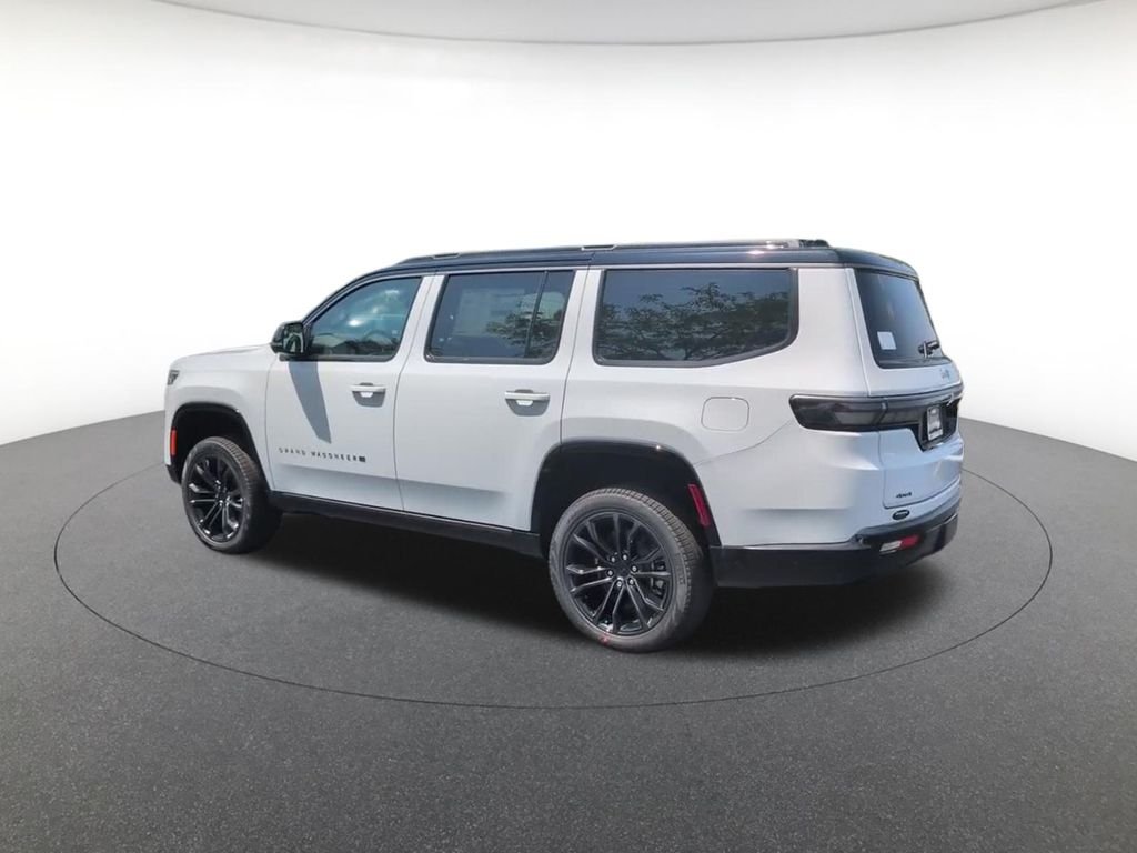 New 2026 Bright White Clearcoat Jeep Summit Reserve image 11