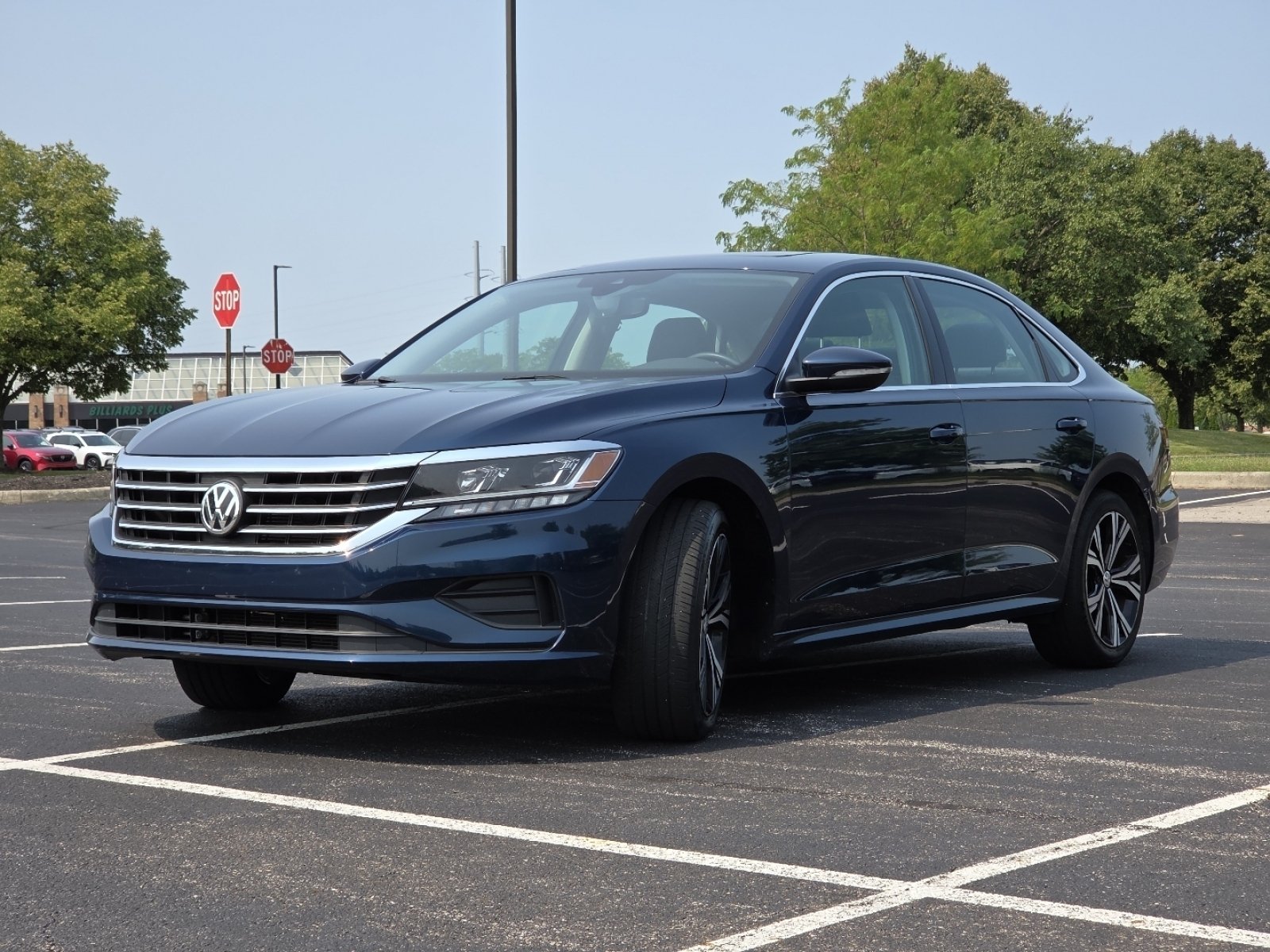 Used 2021 Tourmaline Blue Metallic Volkswagen 2.0T SE image 14