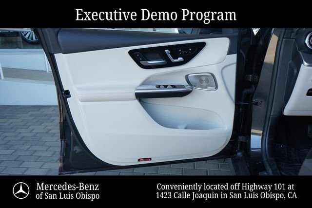 Used 2026  Mercedes-Benz GLC 300 image 16