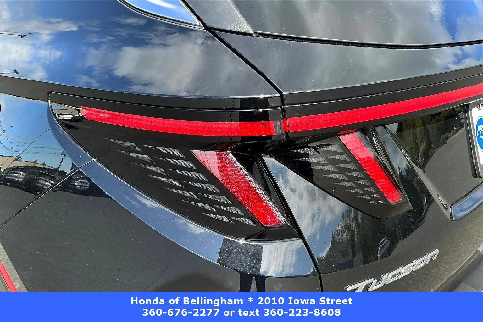 Used 2022 Phantom Black Hyundai SEL image 20