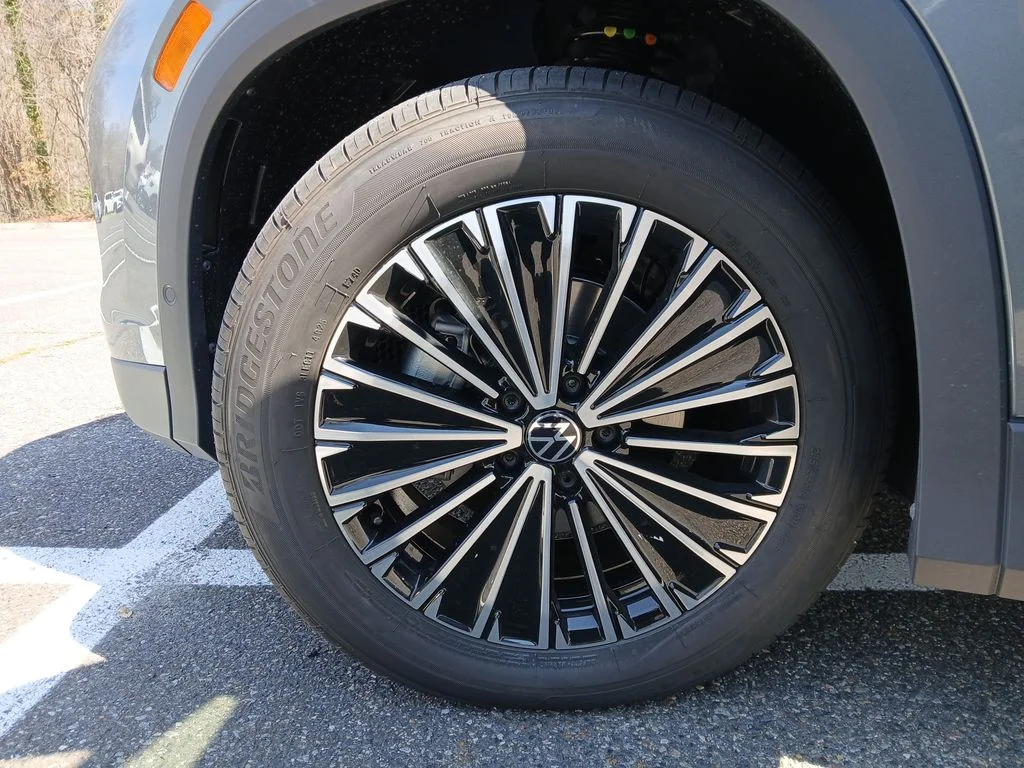 New 2026 Silver Volkswagen 2.0T S image 25