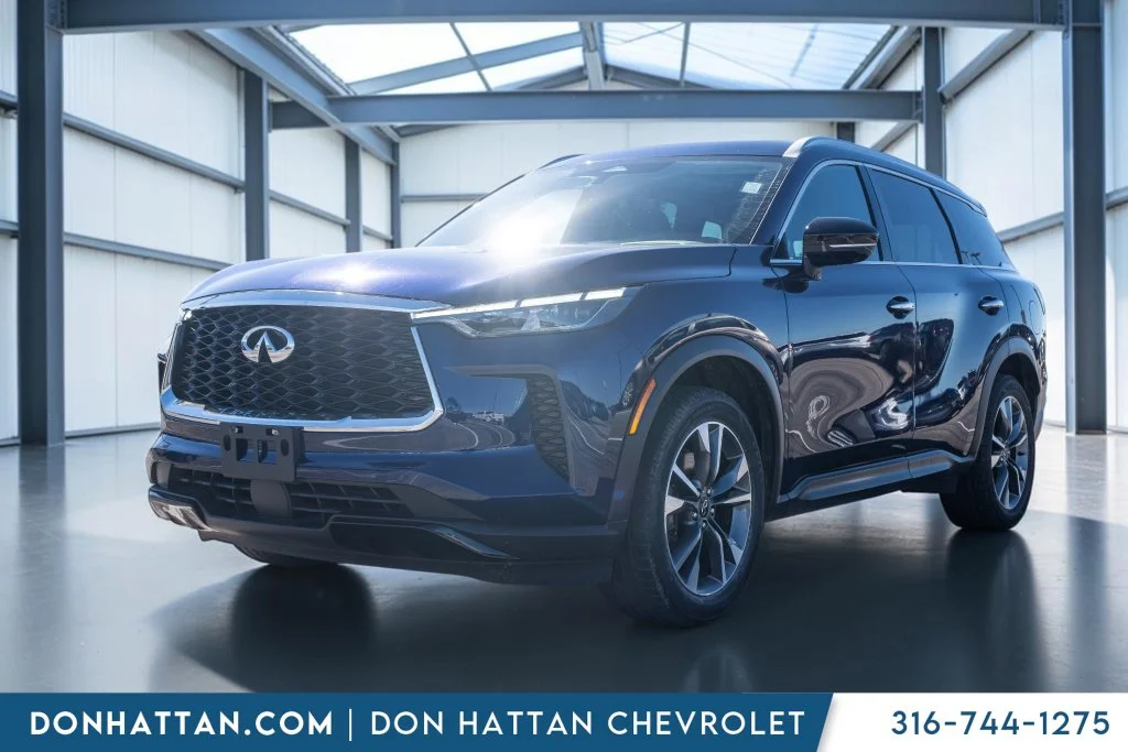 2023 INFINITI QX60 LUXE
