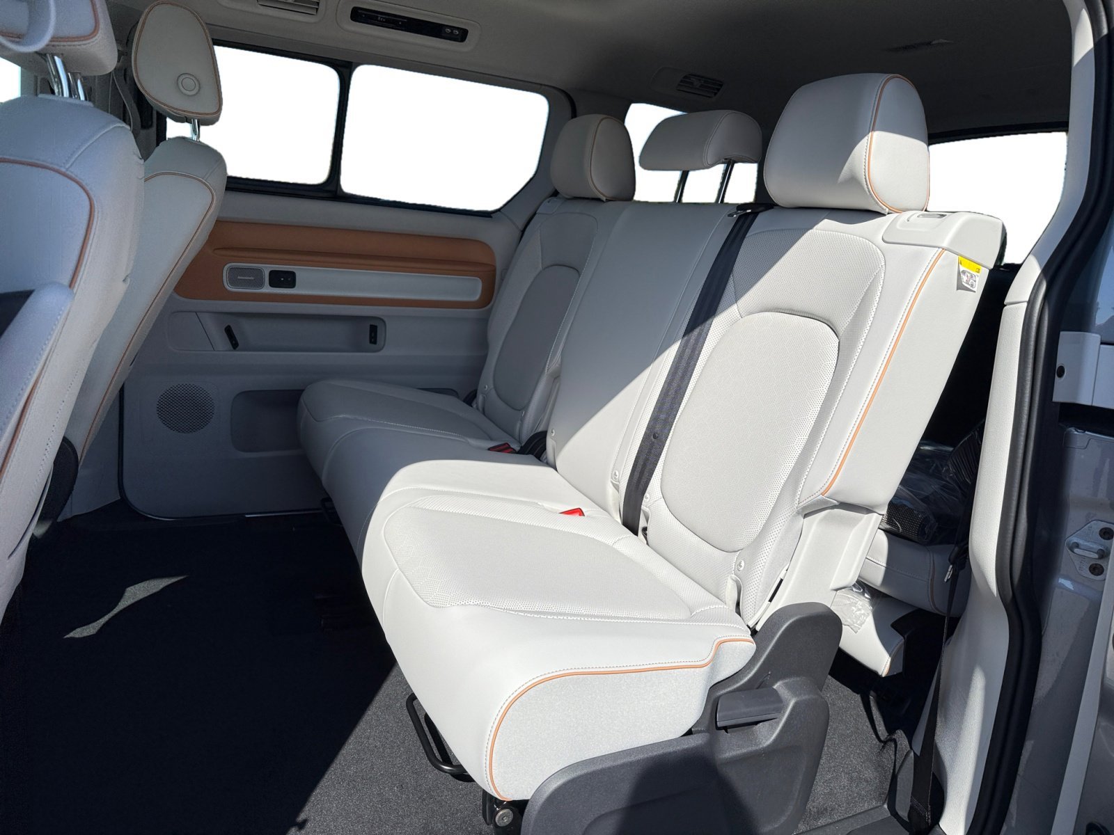 2025 Volkswagen ID. Buzz 1st Edition - Photo 16
