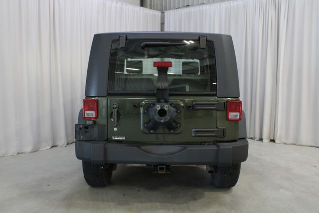 Used 2009 Green Jeep X image 20