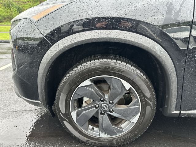 2025 Nissan Rogue SV - Photo 20