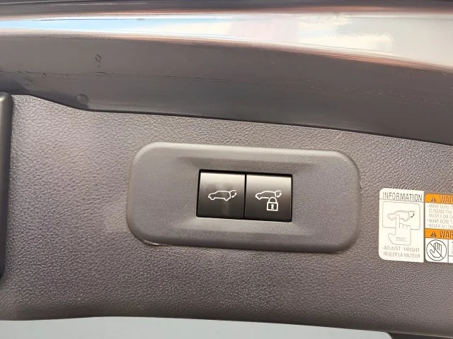 Used 2022 Gray Lexus 350h Base image 6