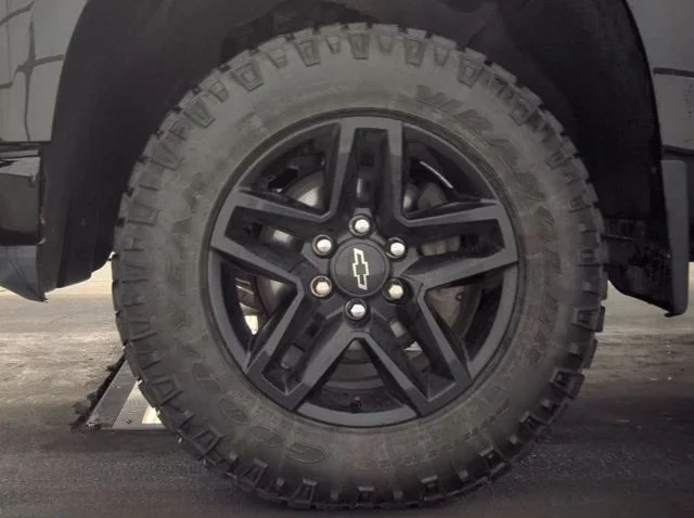 Used 2020 Black Chevrolet LT Trail Boss image 5