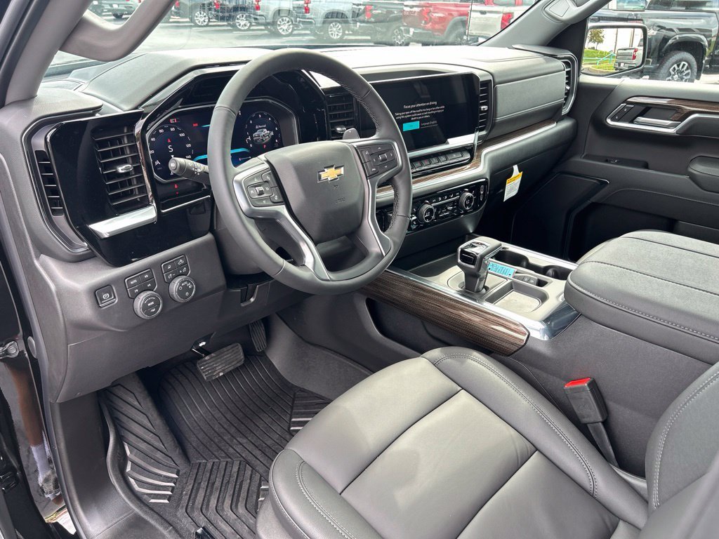 2026 Chevrolet Silverado 1500 LT - Photo 20