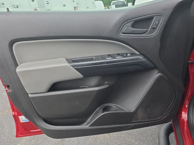 Used 2016 Red Chevrolet Work Truck image 27
