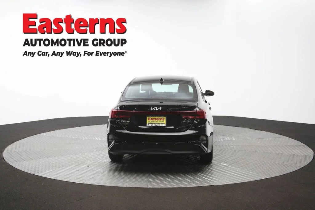 Used 2023 Black Kia LXS image 36