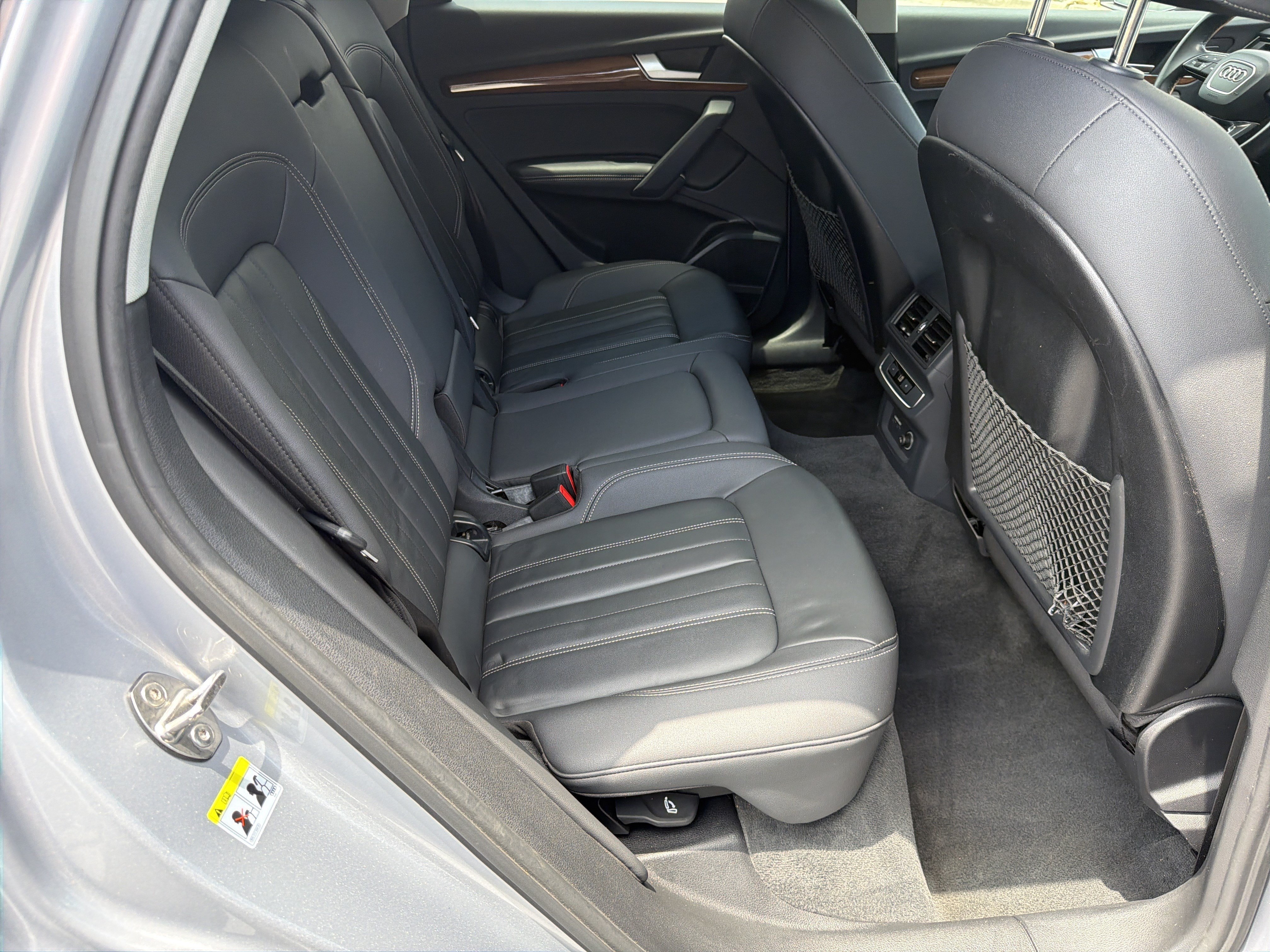 Used 2022 Florett Silver Metallic Audi S line Premium Plus image 18