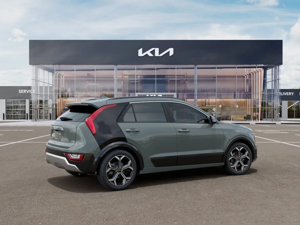 New 2026 Cityscape Green Kia SX Touring image 6