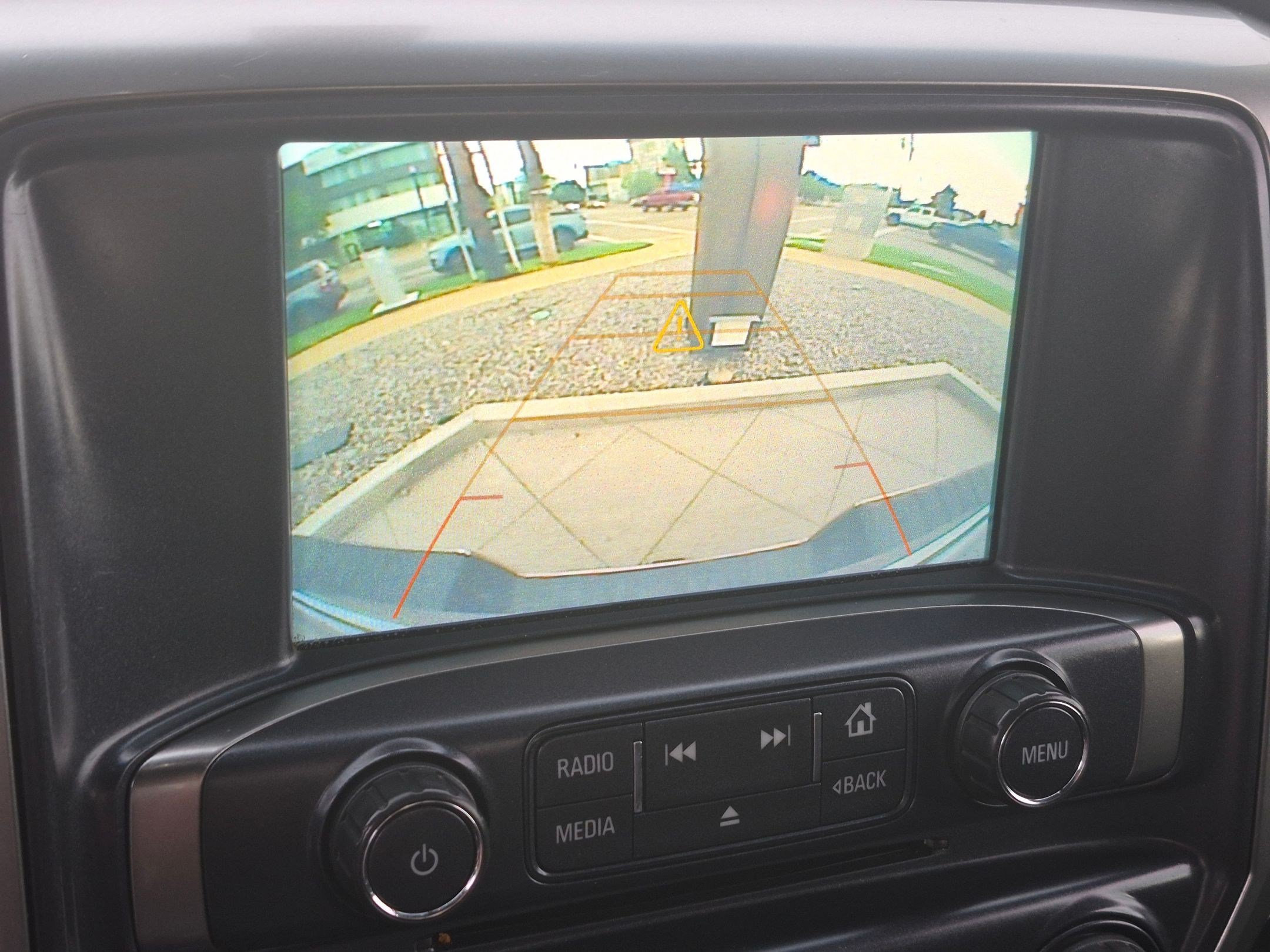 Used 2018 Silver Chevrolet LT image 21