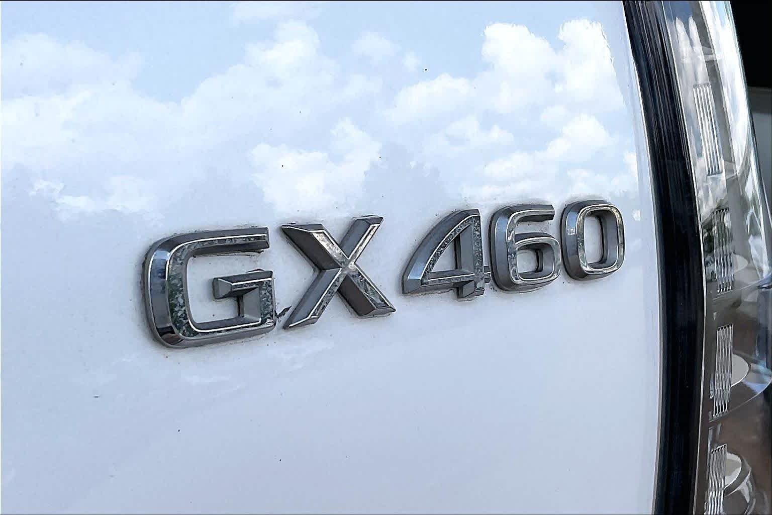 Used 2023 Eminent White Pearl Lexus Luxury image 28