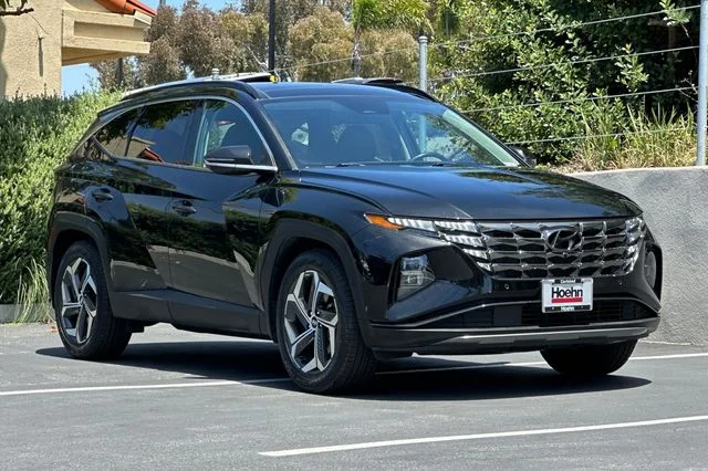 Used 2023 Black Hyundai Limited image 7