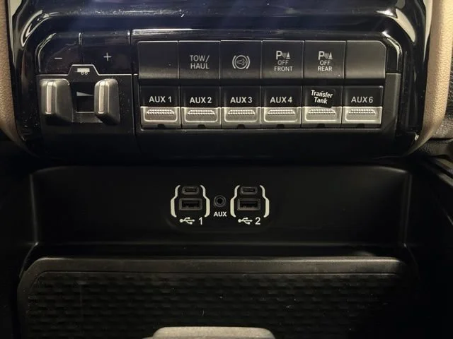 Used 2023  Ram Laramie image 24